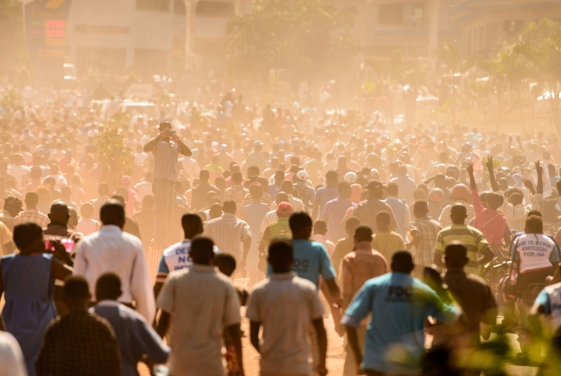 15_Kizza-Besigye-FDC-2016-campaigns