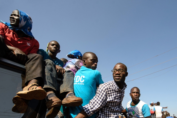 22_Kizza-Besigye-FDC-2016-campaigns