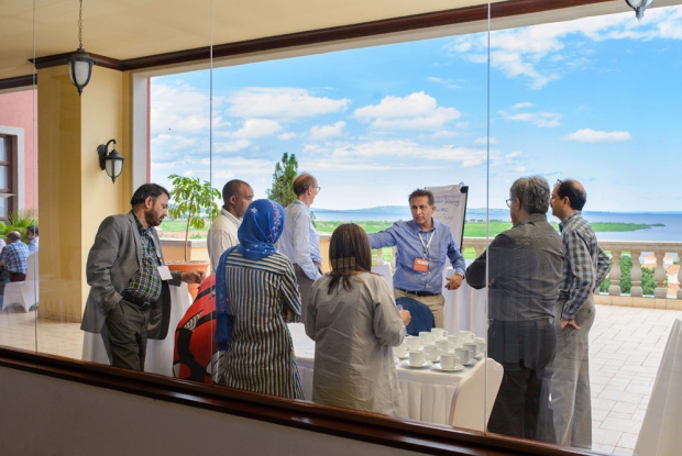 AGA-KHAN-UNIVERSITY-LEADERSHIP-ADVANCE-2017